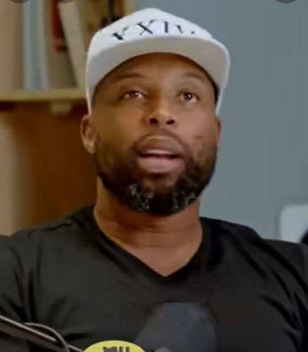 Sizwe Dhlomo biography
