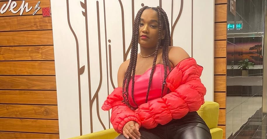Simmy: Biography, Age, Real Name, Awards, Record Simmy: Biography, Age, Real Name, Awards, Record